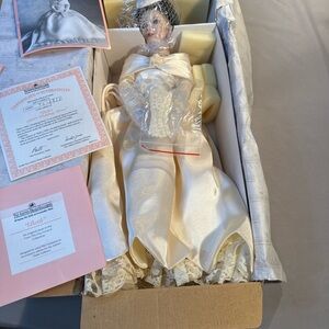 Vintage 1994 Ashton-Drake Beth 1960 Wedding Dress Doll with COA